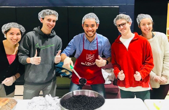 Student volunteers at the Salvation Army (photo taken pre-pandemic)